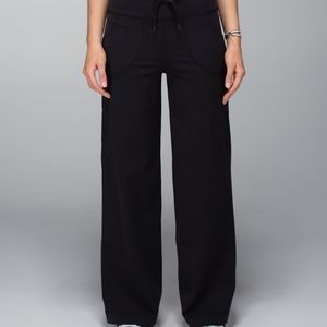 Lululemon Still Pant Sz 2